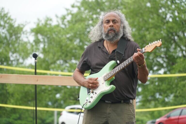 Favorites - 1 of 1 (5)